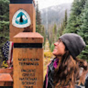 Meet your Posher, Caitlin